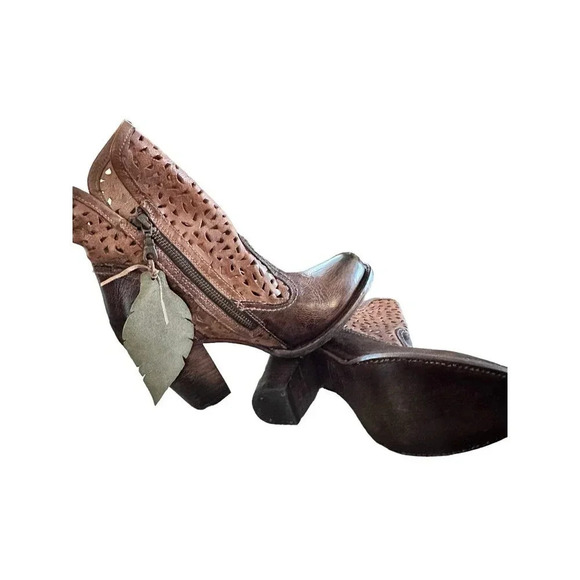 Bed Stu Irma Women’s Tan Cutout Round Toe Teak Rustic Rust Ankle Boots Size 8 - Picture 6 of 10